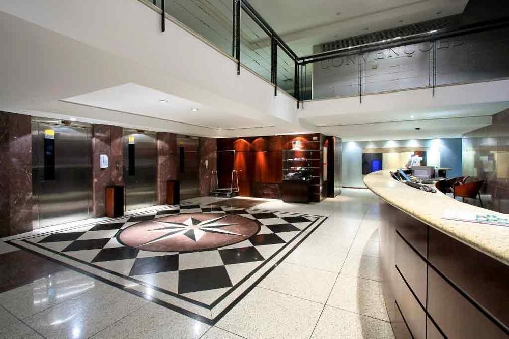 Mercure Curitiba Centro Exterior photo
