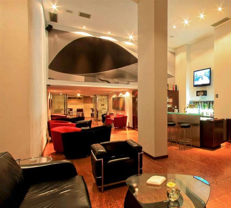 Mercure Curitiba Centro Interior photo