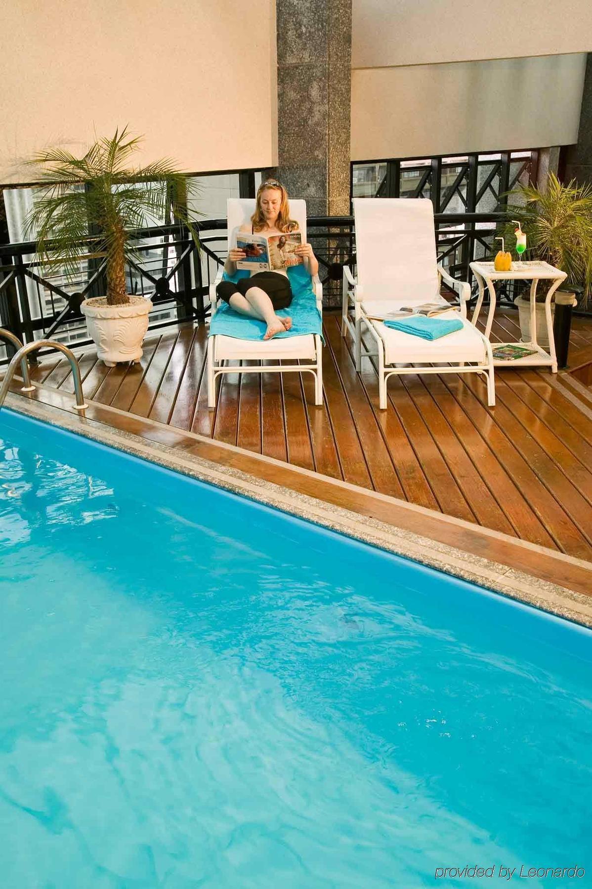 Mercure Curitiba Centro Exterior photo